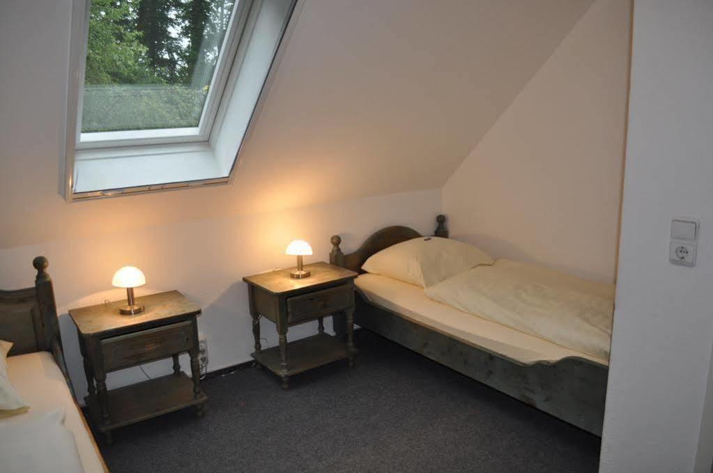Wiefelstede Hellmanns Hotel Bremers Bauerndiele מראה חיצוני תמונה