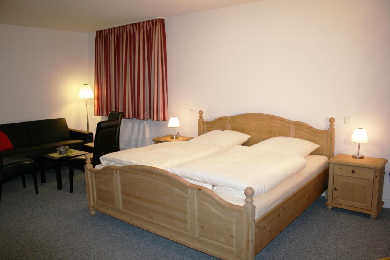 Wiefelstede Hellmanns Hotel Bremers Bauerndiele מראה חיצוני תמונה