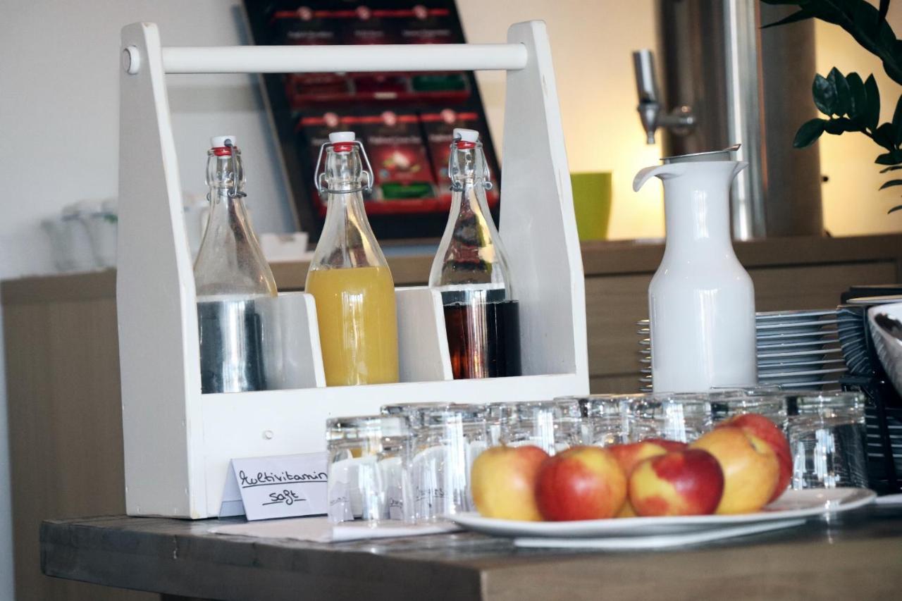 Wiefelstede Hellmanns Hotel Bremers Bauerndiele מראה חיצוני תמונה